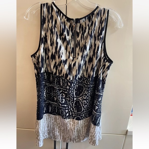 alfani Woman’s top/ blouse Sleeveless Size 6 (M) Zip - Picture 3 of 5